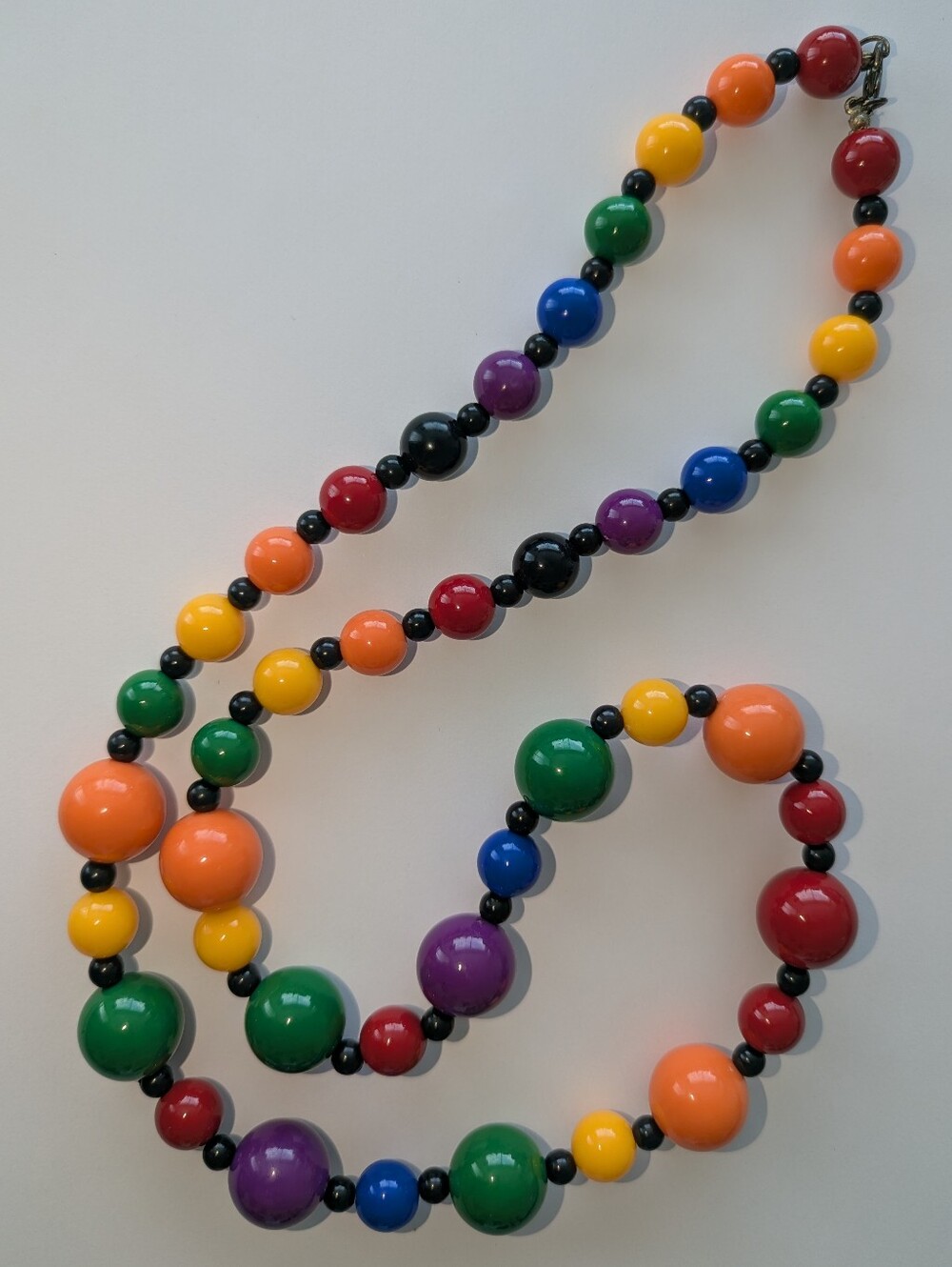 EVC CHUNKY COLORFUL PLASTIC BEAD NECKLACE
